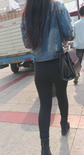 包臀黑裤夹不紧