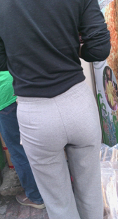 翘臀西裤小少妇