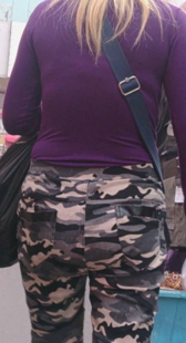 成熟大妈宽臀小孩这么大