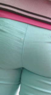 重口味蓝裤少妇