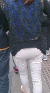 跟拍翘臀紧内痕视频