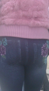 街拍超重口味大妈