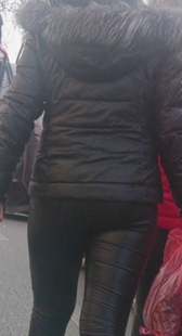 街拍成熟小妇女