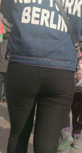 跟拍重口味宽臀打底裤