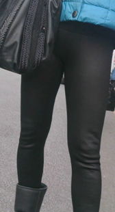 性感皮裤深内痕