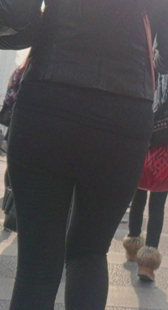 打底裤小少妇视频