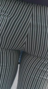 条纹布裤重口味大妈