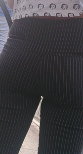 条纹宽臀布裤小少妇