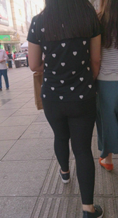 街拍紧身裤宽PP