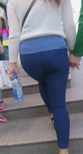 蓝裤重口味大妈