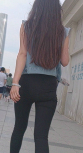 街拍紧身打底裤细长腿