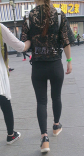 包臀打底裤小少妇