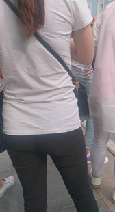 公交站重口味大妈