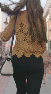 极品细腰紧臀美少女