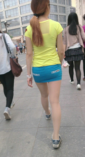 细腿包臀小少妇