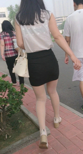 黑色超短裙肉丝