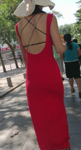 性感贴身长裙包臀