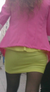 性感黄裙黑丝少妇