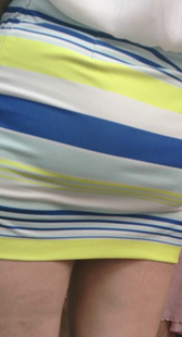 宽臀超短裙少妇