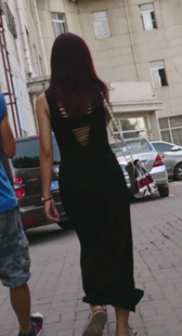 街拍长裙包臀少妇