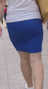 包臀蓝裙成熟少妇