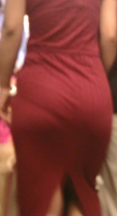 大屁股红裙内痕紧