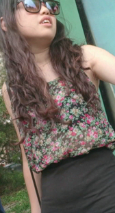 超短裙大屁股小少妇