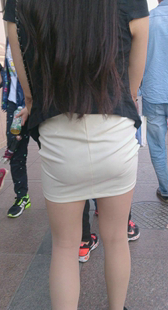 性感白裙包臀肉丝美女
