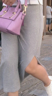 呢绒包臀长裙小妹