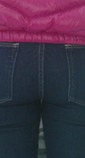 深沟宽臀紧牛少妇