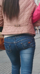 大屁股紧牛小少妇