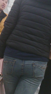 小少妇站着还夹这么紧