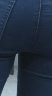 高腰大屁股牛仔