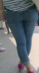 蓝牛小少妇夹这么紧