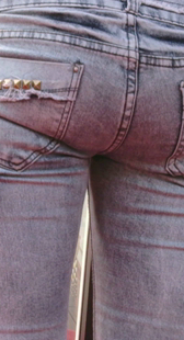 大屁股超紧内痕