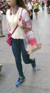 小少妇长得还不错