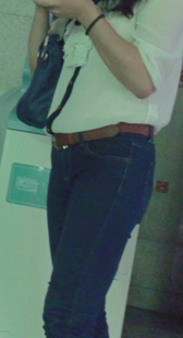 和紧牛少妇去取钱