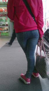 少妇站着都要这么夹