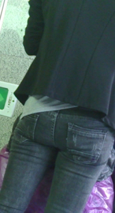 车站大屁股包臀