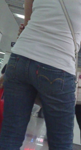 站着屁股更显大