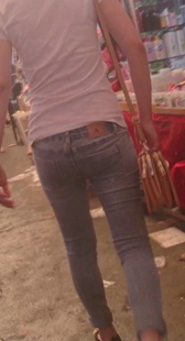 包臀黑牛夹不紧