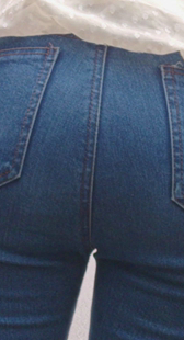 超圆臀蓝紧牛少妇