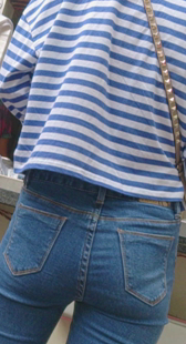 蓝牛小少妇夹不紧