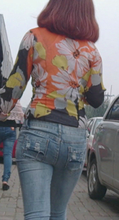 大屁股灰牛少妇已经变形