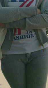 性感灰牛少妇三角区