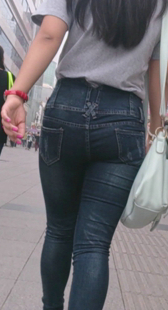 高腰大屁股黑牛