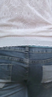 超市超紧牛仔小少妇