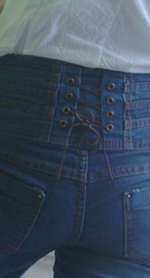 地铁高腰蓝牛少妇