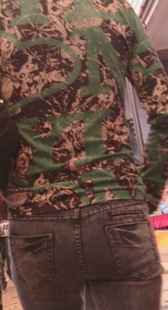 超紧灰牛翘臀小妹