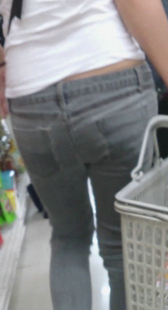 超市灰牛小少妇